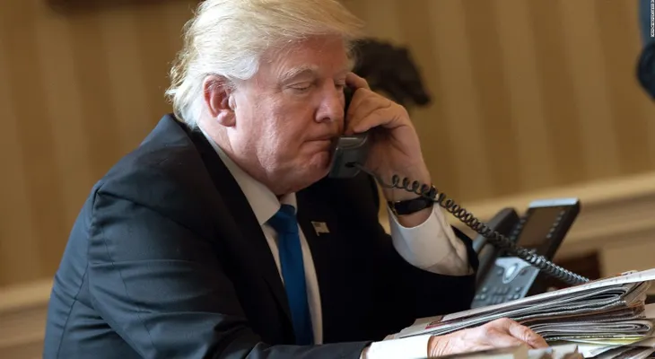 El FBI pide al Departamento de Justicia que desmienta la acusación de Trump sobre escuchas