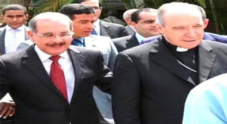 El presidente Medina asiste a eucaristía de clausura de Encuentro Nacional de Pastoral