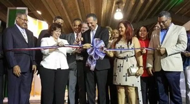 Viceministro Desarrollo Industrial del MIC participa en feria