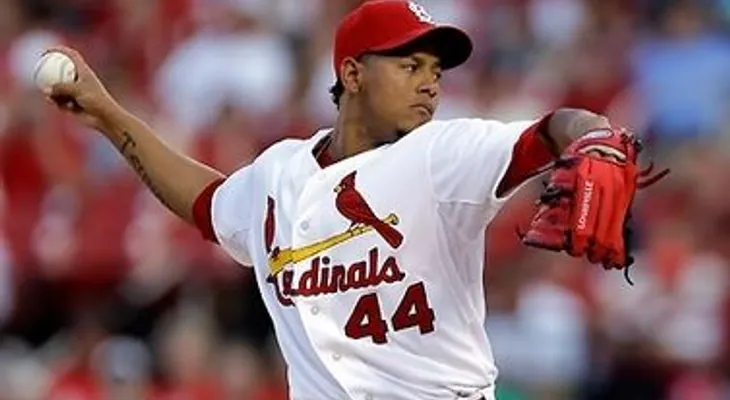 4-2. El dominicano Martínez encontró la formula ganadora para Cardenales