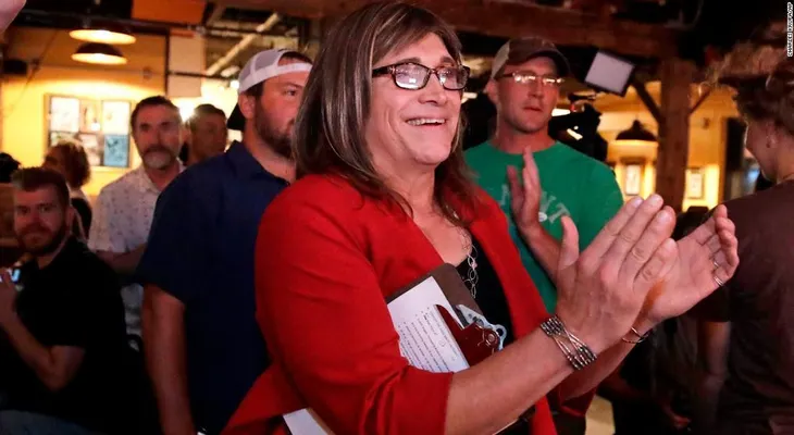 Christine Hallquist podría ser la primera gobernadora transgénero en EE.UU 