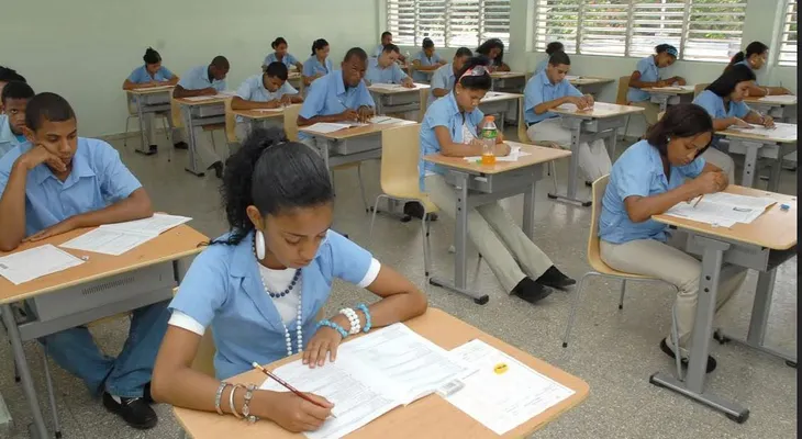 Educación inicia pruebas finales segundo período año escolar  