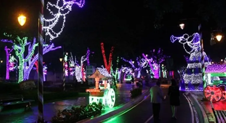 La alcaldía DN abrirá el lunes Brillante Navidad