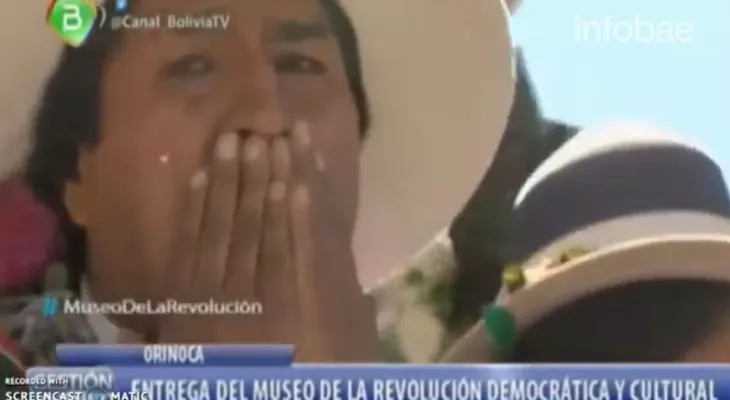Evo Morales lloró al inaugurar un museo sobre su vida en Orinoca, su pueblo natal