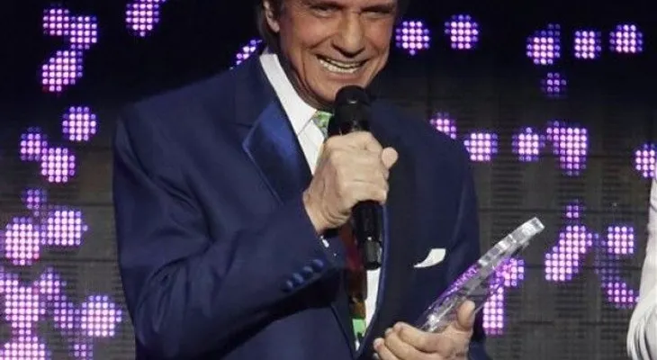 Roberto Carlos es honrado esta noche como Persona del Año