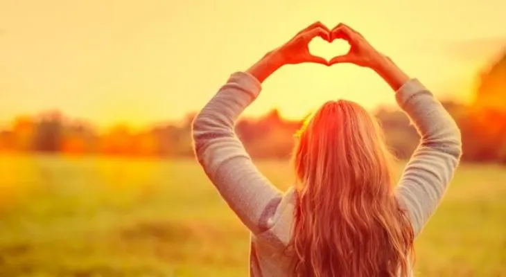 Haz estas 3 cosas y evitarás que los celos arruinen el amor