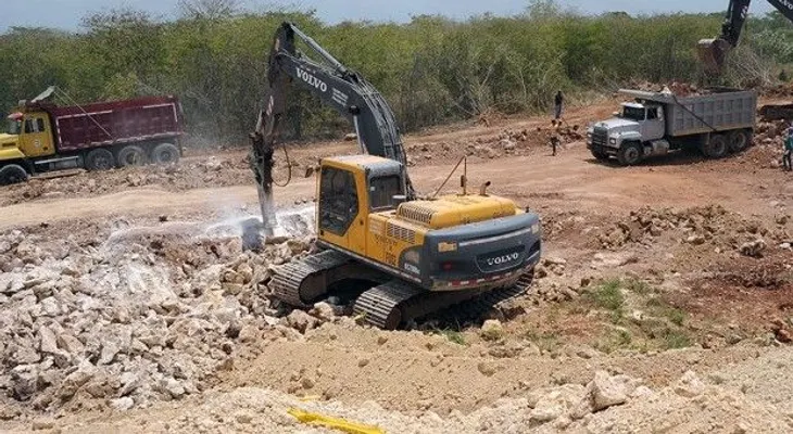 Trabajan en calles de Ciudad Juan Bosch