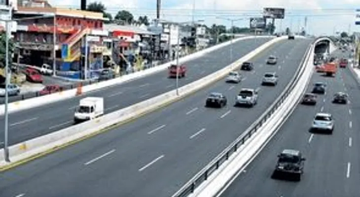Cerrarán este jueves elevados en autopista Duarte para mantenimiento