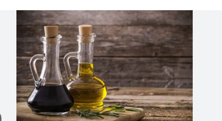 Aceite y vinagre: diferencias que unen