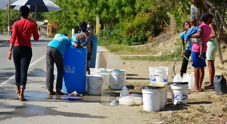 Escasez de agua trastorna vida y producción en el Sur