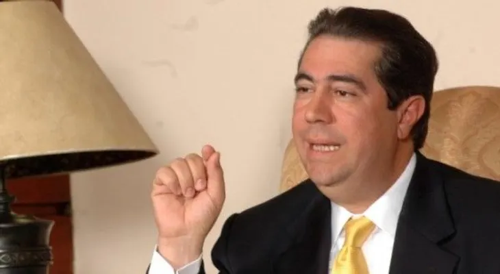 Francisco Javier: el presidente no se doblega ante empresas extranjeras