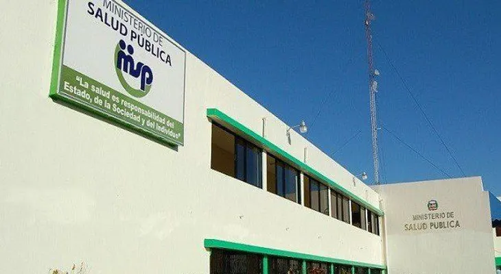 Ministerio de salud evalúa riesgo larva migrans cutánea en área de Bávaro 