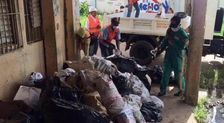 Obras Públicas elimina 14,658 criaderos de mosquitos durante jornada