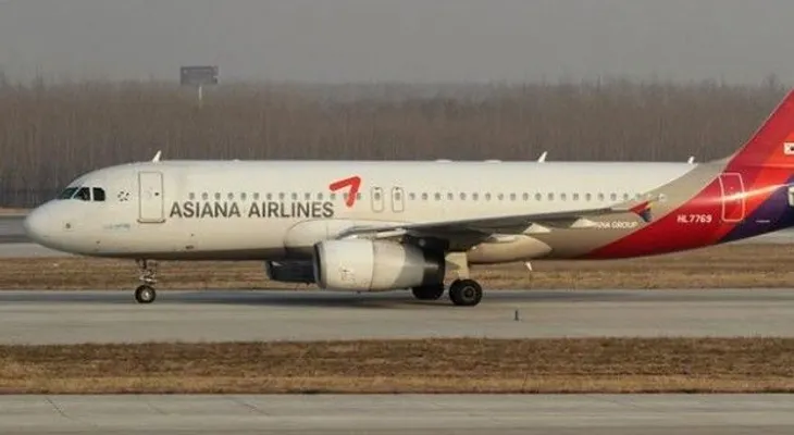 20 pasajeros heridos, tras avión salirse de la pista