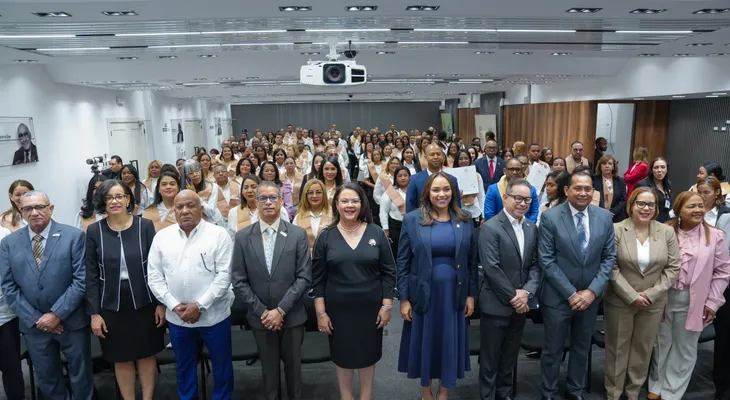 y Video: INFOTEP certifica a 262 colaboradores de la Cámara de Diputados tras completar programa de formación