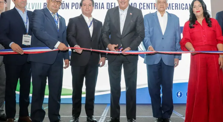 Abinader destaca avances portuarios y apertura de REPICA 2026 en RD