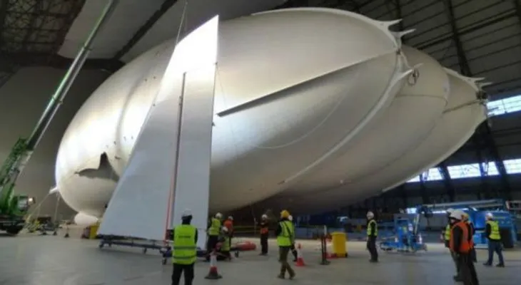 Airlander 10: el objeto volador más grande del mundo se prepara para despegar