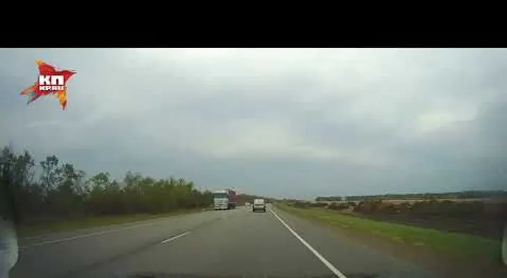 Conductor graba su espeluznante muerte en un choque frontal