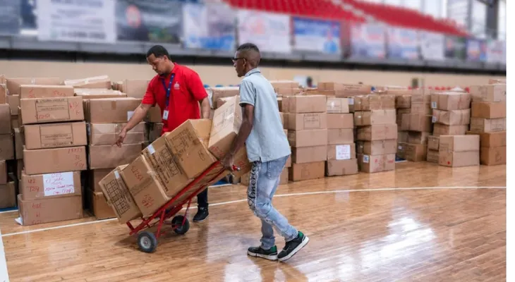 INABIE entregará 260 mil kits escolares en el Este