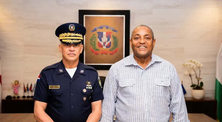 Desarrollo Provincial y Policía Nacional coordinan construcción de 34 nuevas estaciones policiales