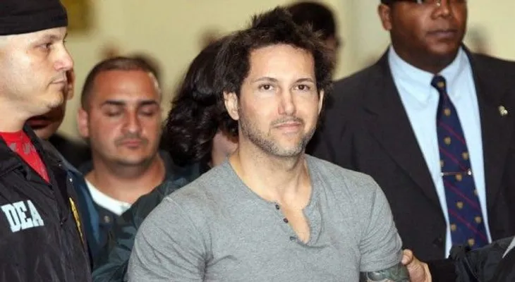Apresan exabogado de Figueroa Agosto por lavado de dinero 