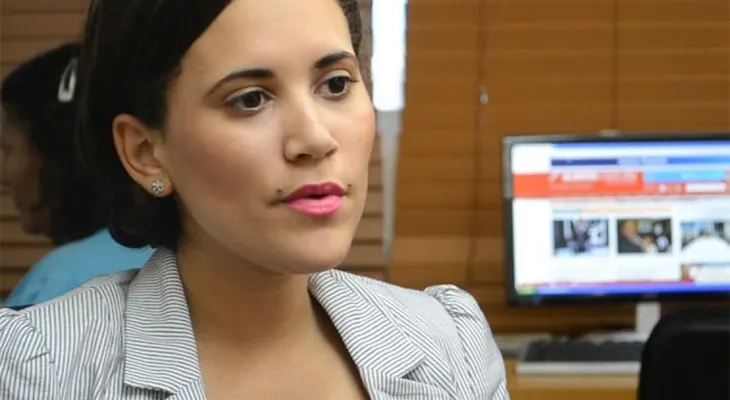 Elizabeth Mateo, presidenta de Toy Jarto cobra 63,050 mil humildes pesos en la Sisaril