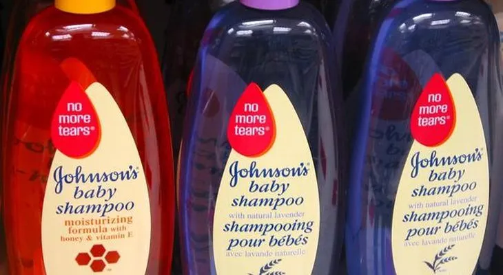 Esta es la manera como Johnson & Johnson está envenenando a nuestros hijos