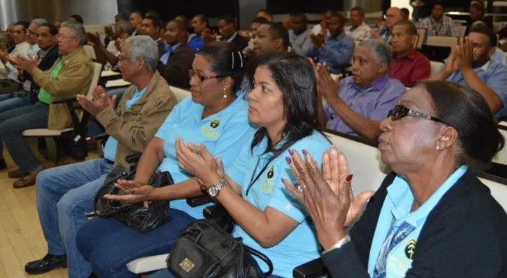 OTTT continúa programa de capacitación a chóferes y estudiantes