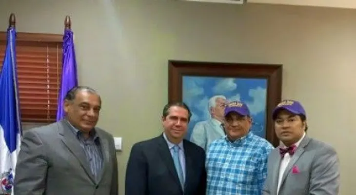 Francisco Javier juramenta a El Pachá y a Raymundo Ortiz 