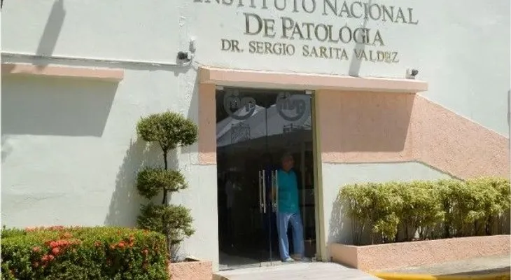 Hombre se electrocuta cuando pintaba techo de una vivienda
