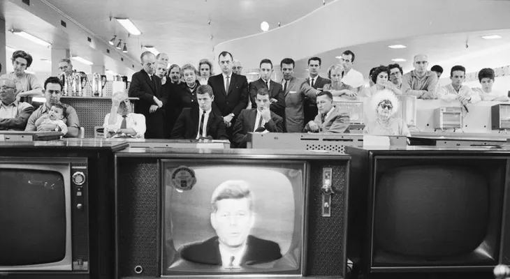La CIA desclasifica documentos ultrasecretos de Kennedy y Johnson