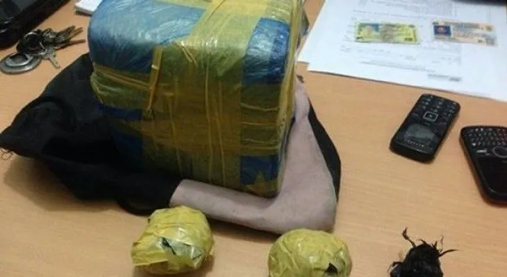 Cesfront detiene a 5 con más de tres libras de marihuana en Loma de Cabrera