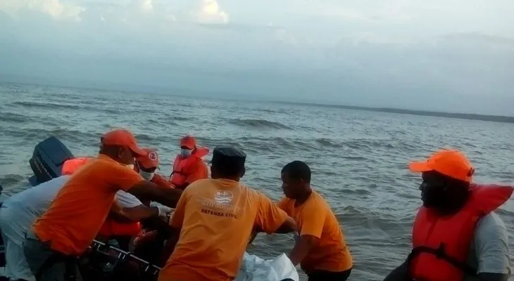 Recuperan cadáveres de tres de los cuatro náufragos desaparecidos en Bahía de Samaná