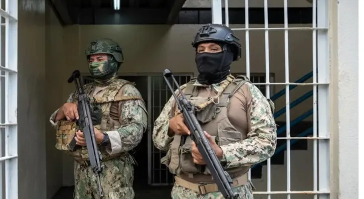 Familiares de presos en Ecuador denuncian secuelas de las cárceles