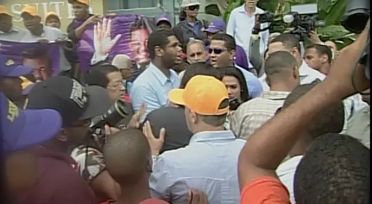 Tres fotorreporteros denuncian fueron agredidos en actividad de Leonel Fernández