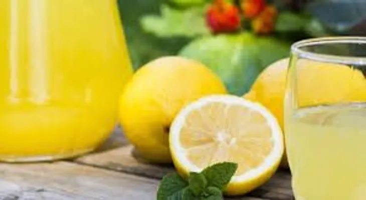 Jugo de limón, agua de ajo, y te de alpiste para la presión alta 