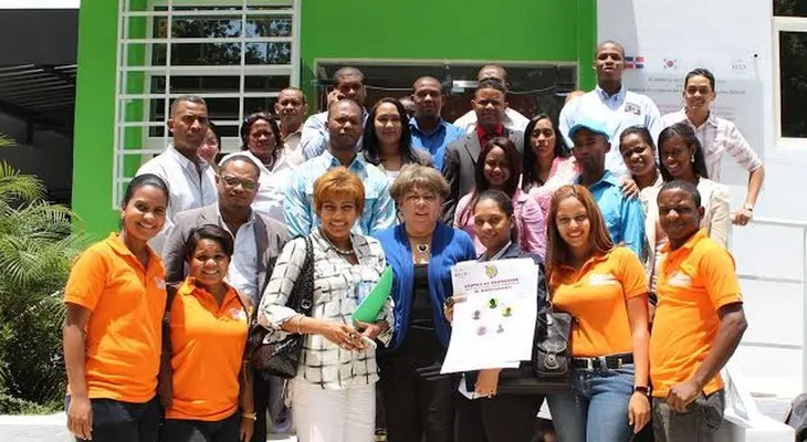 Directores provinciales MJ visitan Centro de Promoción de la Salud Sexual y Reproductiva de Adolescentes