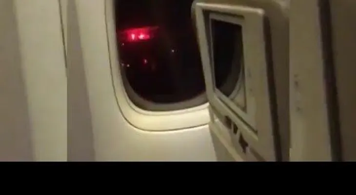 En 43 segundos piloto salva a turistas aterrizando (VIDEO)