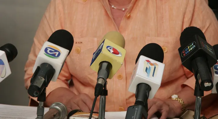 Ministra de SP dice espera sensatez en asamblea con el gremio médico