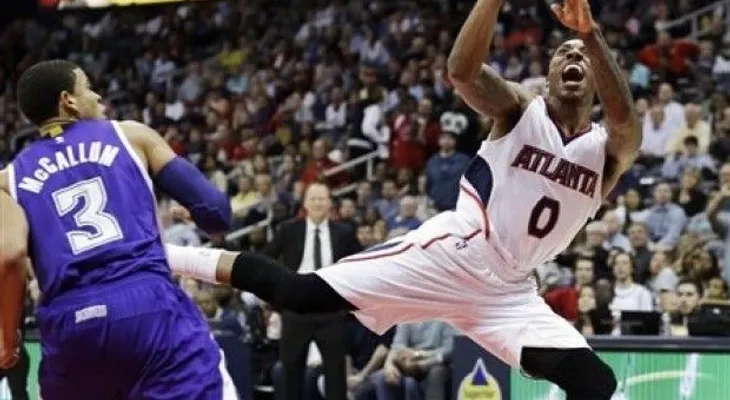 Hawks anotan 130 puntos y aplastan a Kings; Horford aporta 18 en victoria