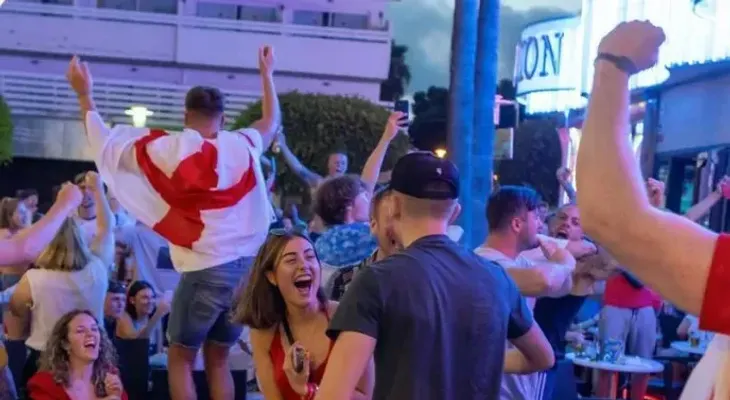 El 60% de los británicos se opone al Mundial de Qatar