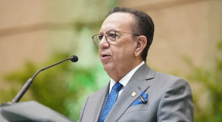 Misa solemne y discurso gobernador BC, Héctor Valdez Albizu