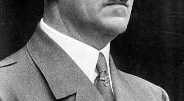 El vecino judío de Hitler y familiar de su "enemigo personal" cuenta su historia