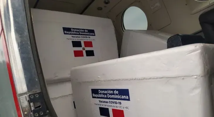 República Dominicana dona 56.800 dosis de vacunas anticovid a Costa Rica