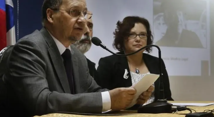 Expertos confirman que Neruda no fue envenenado, pero no despejan dudas