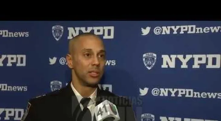  Policía dominicano Fausto Pichardo es uno de los cuatro ascendidos a mayor rango en Nueva York 