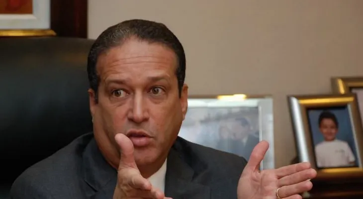 Vinicio Castillo advierte Reinaldo no puede presidir Comisión estudia proyecto de reforma 