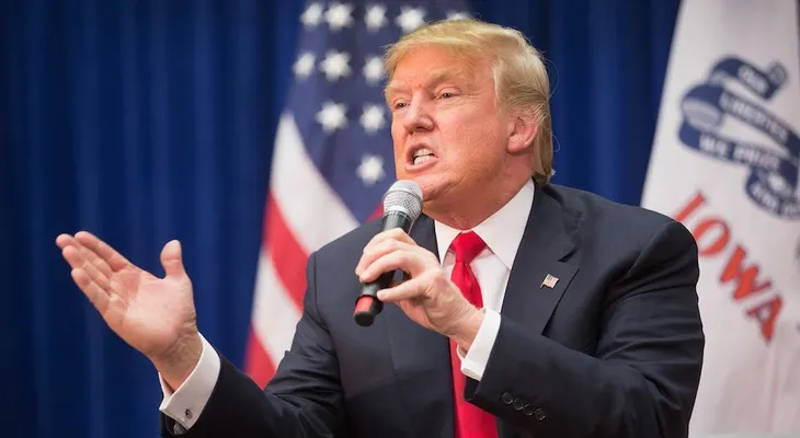 La hermanastra de Ana Frank compara a Donald Trump con Adolfo Hitler