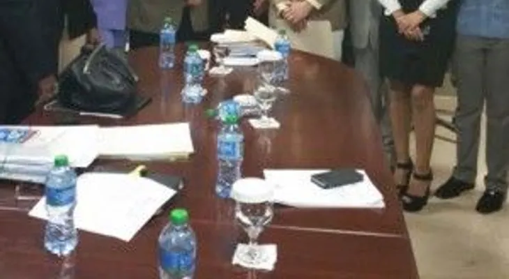 Presidente Juventud del PRM visita comisión estudia Ley de Partidos Políticos