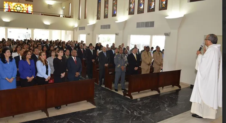 Ofician misa por el 86 aniversario de la Contraloría